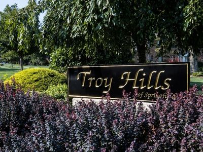 8C Troy Dr #C, Springfield, NJ, 07081