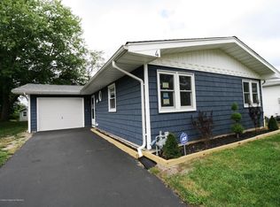 4 Barker St, Brick, NJ 08724