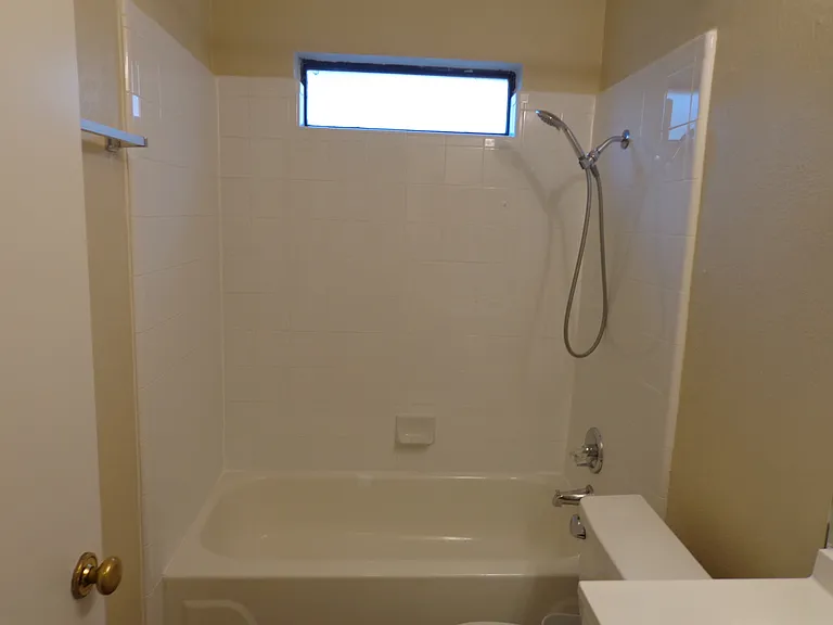 323 Iberis Dr — Photo 12
