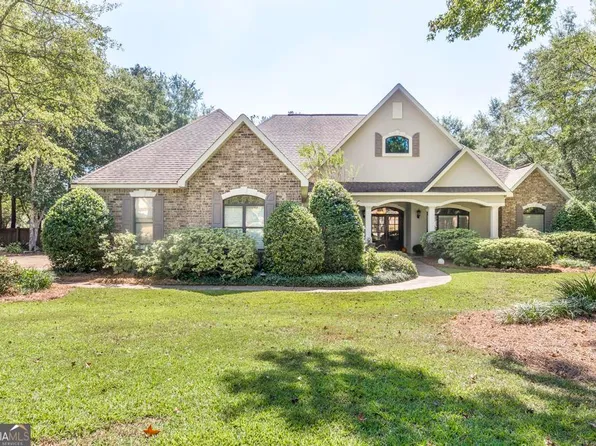 210 Jasmine Way, Bonaire, GA 31005
