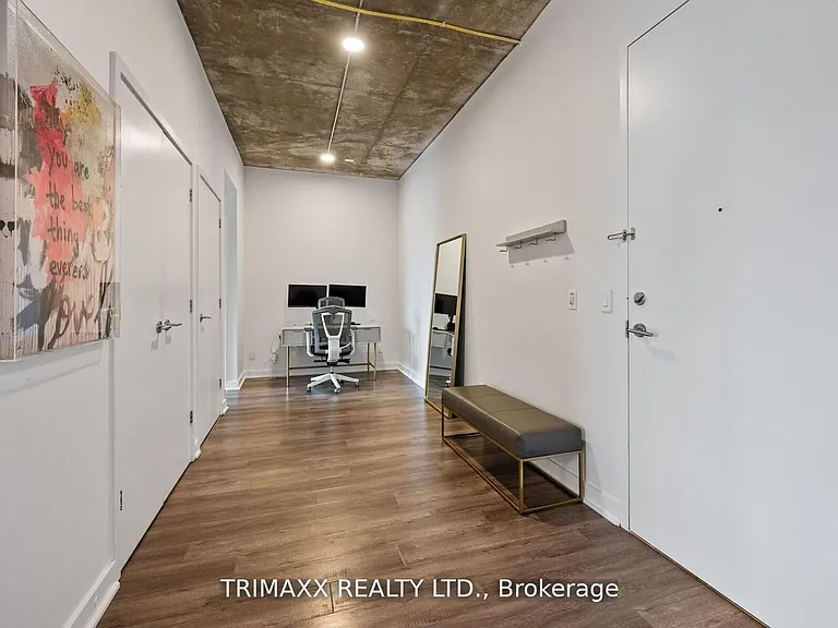 60 Bathurst St #403 — Photo 15