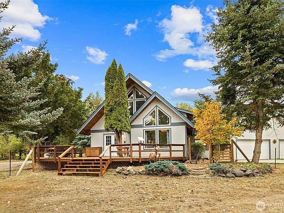 2nd image of 530 Hugh Banks Road