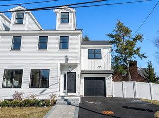 273-275 Edenfield Ave Condo, Watertown, MA 02472