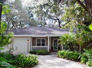 2069 Misty Sunrise Trl, Sarasota, FL 34240