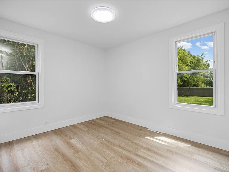 31291 Rexwood St — Photo 23
