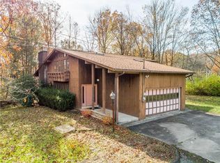 4136 Clarenceux Dr, Gibsonia, PA 15044
