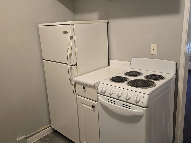 19 Manchester St #2 — Photo 4