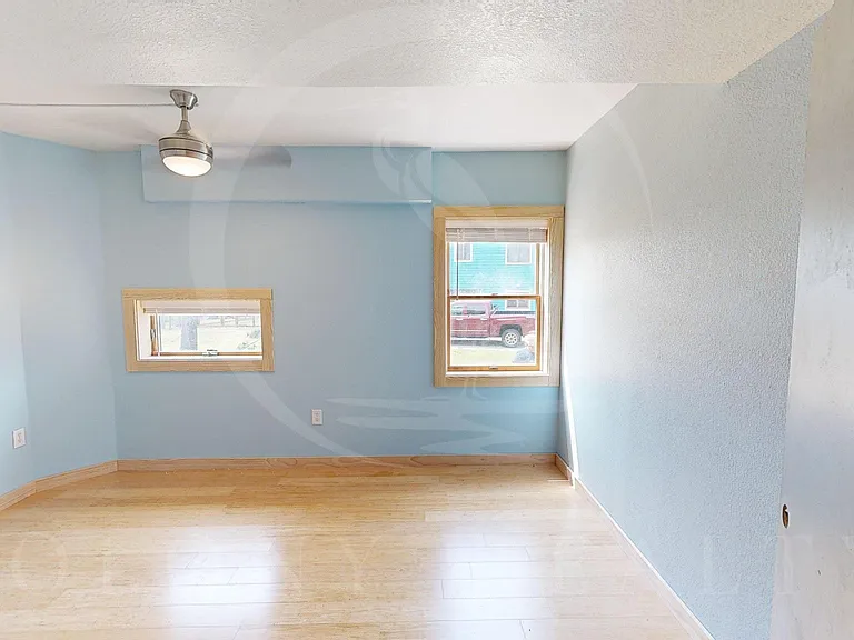 809 Cedar Dr — Photo 7