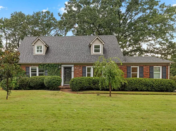 1721 Beckman Dr, Florence, AL 35630