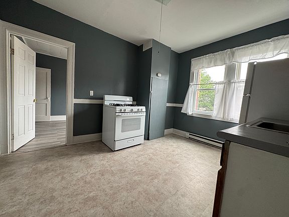 2nd image of 353-A3 Capitol Ave #A3