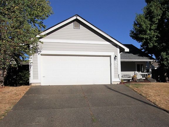 2nd image of 4208 Seville Dr SE
