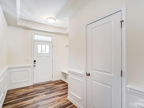 5th image of 3950 Fadden St #89