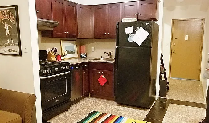 Rented by Azure Realty NY LLC | media 23