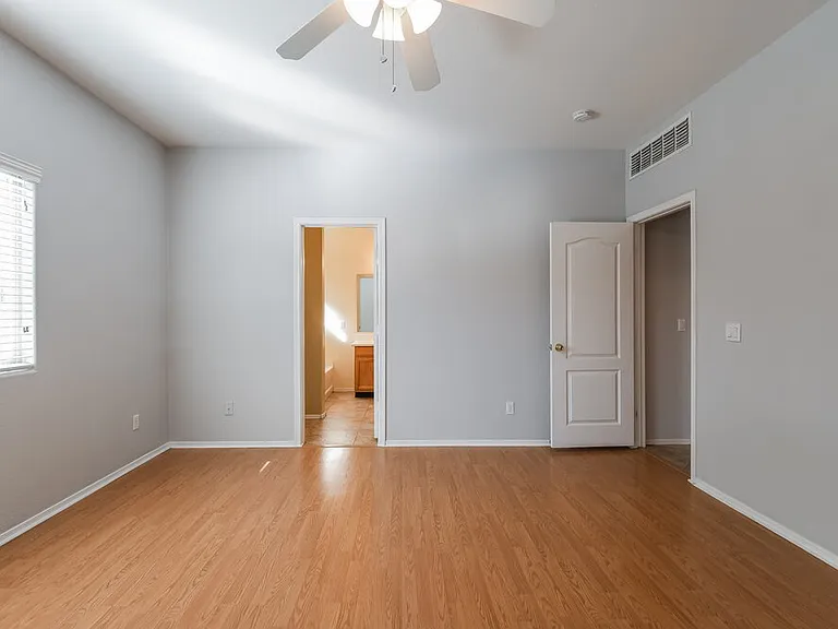 3761 W Eastman Ct — Photo 9