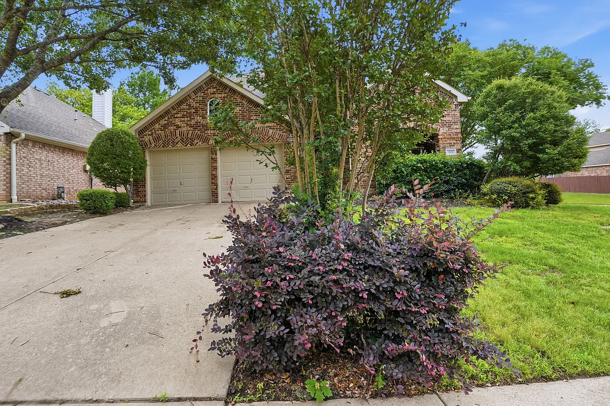 Building Photo - 1013 Elmgrove Ct