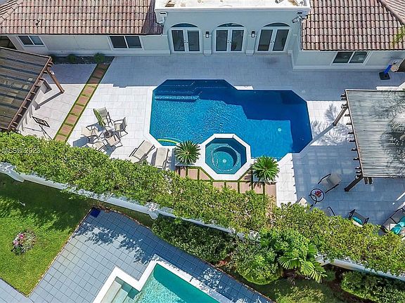 3rd image of 9475 NW 52 Doral Ln