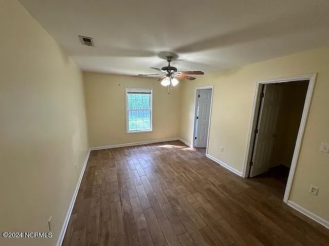 4372 Ritz Cir — Photo 4