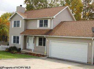 3207 Lemley St, Morgantown, WV 26508