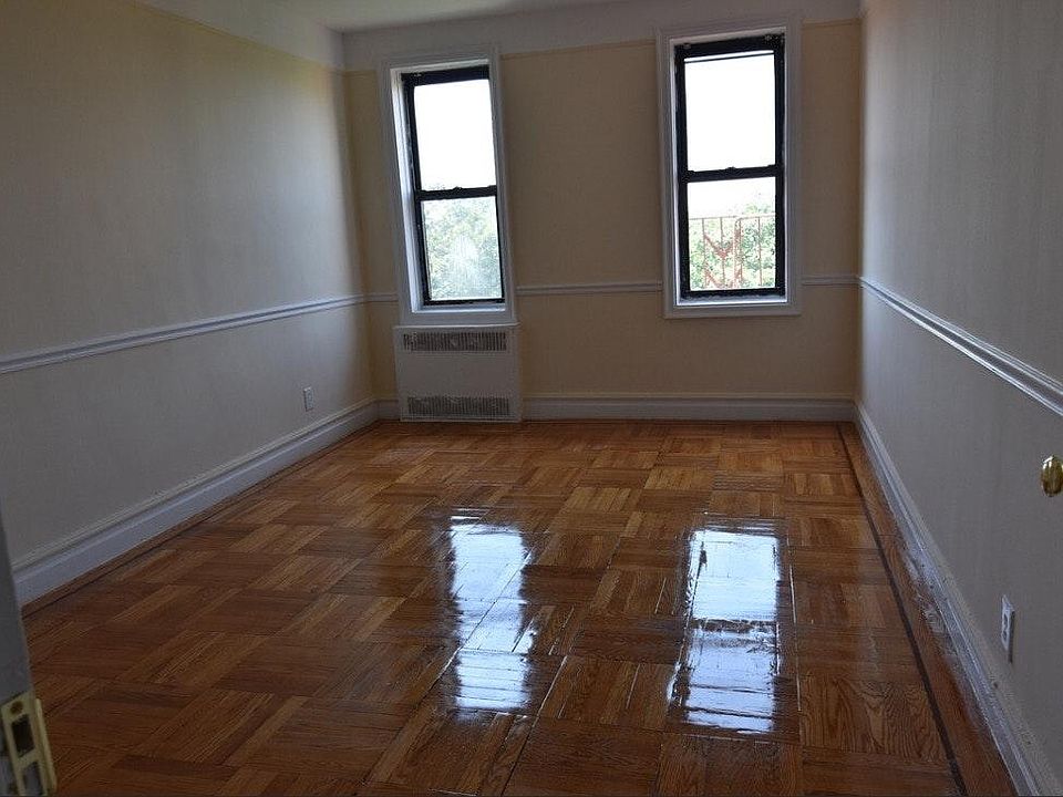 2nd image of 1810 Avenue P