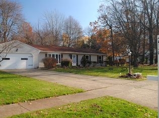 239 Parsons Dr, Avon Lake, OH 44012