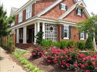 201 43rd St, Virginia Beach, VA 23451