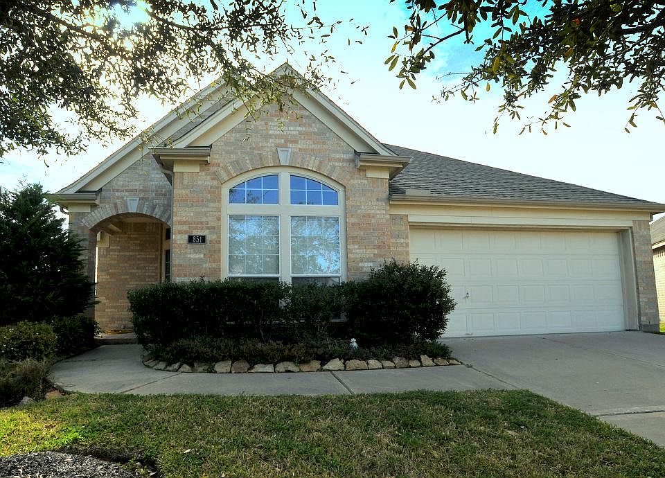 1st image of 851 Sierra Brook Ln