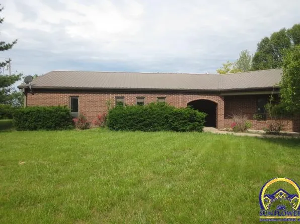 22491 K 16 Hwy, Holton, KS 66436