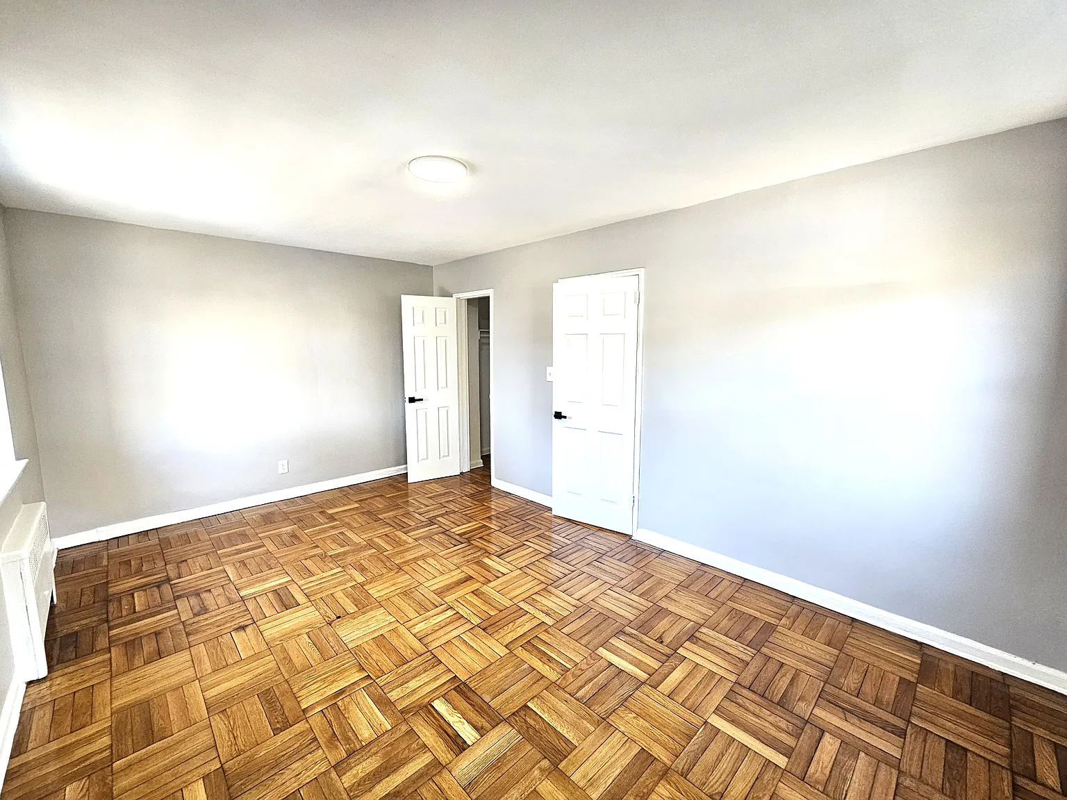 1 bed, 900 sqft, $1,750 — Photo 2