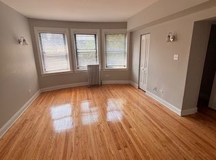 (Undisclosed Address), Chicago, IL 60649