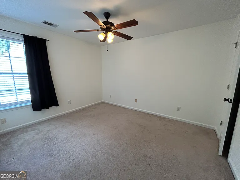 665 Arncliffe Ct — Photo 15