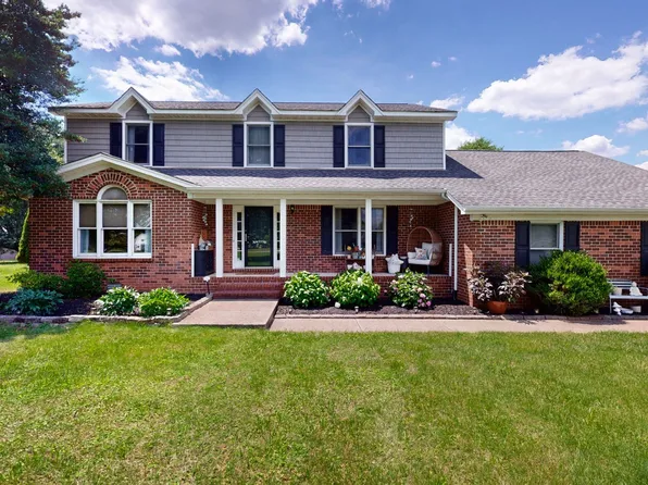 7770 Bridlewood Dr, Christiana, TN 37037