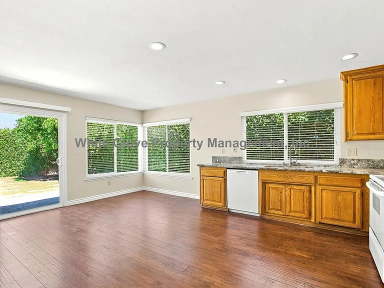 3891 Balsa St — Photo 6