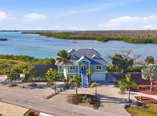 1910 Oregon Trl, Englewood, FL 34224