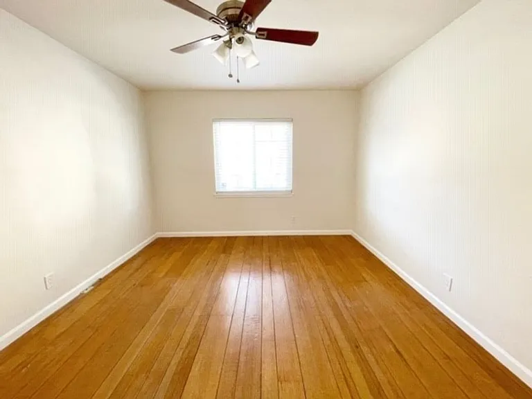 2125 Santa Clara Ave #C — Photo 6