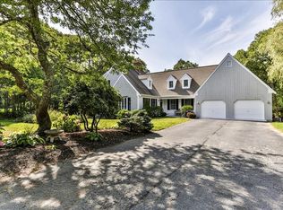 585 Bay Ln, Barnstable, MA 02630