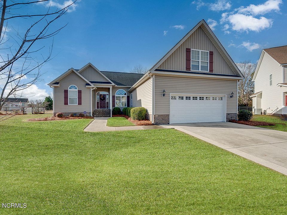 1st image of 400 Southland Drive