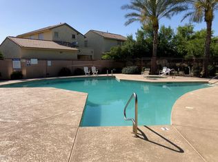 7128 N 73rd Dr, Glendale, AZ 85303