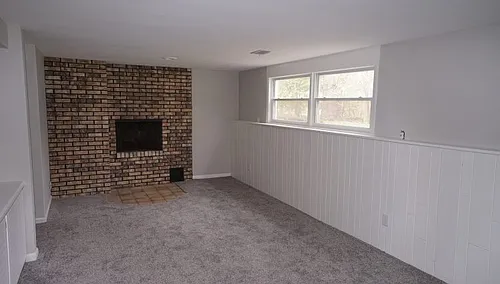 222 S Whitney Way Photo 1