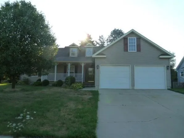111 Elizabeth Way, Potterville, MI 48876