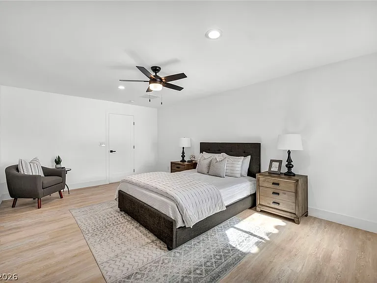 3630 Tobias Ln — Photo 23