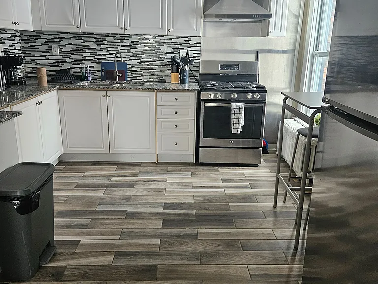 199 Catharine St N #3 — Photo 5