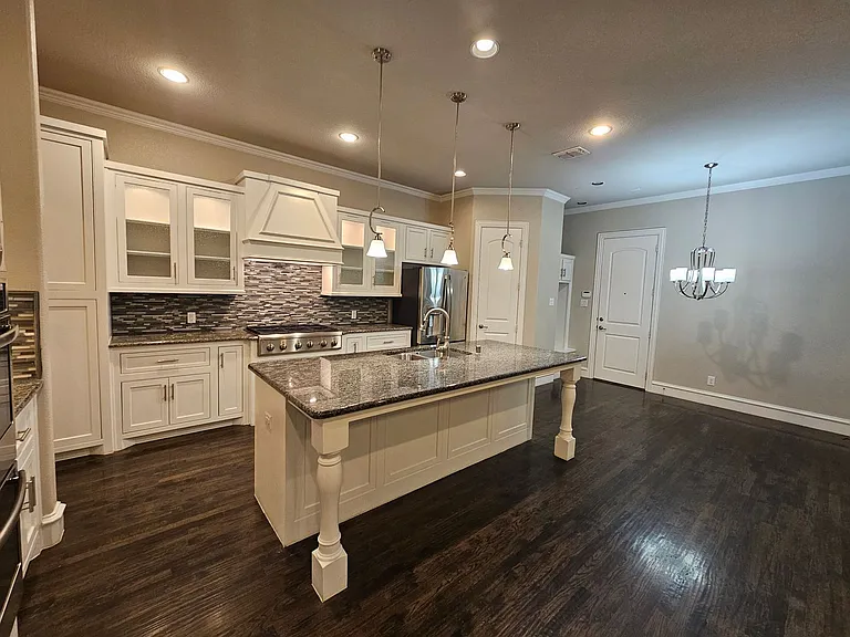 988 Shadyside Ln — Photo 11