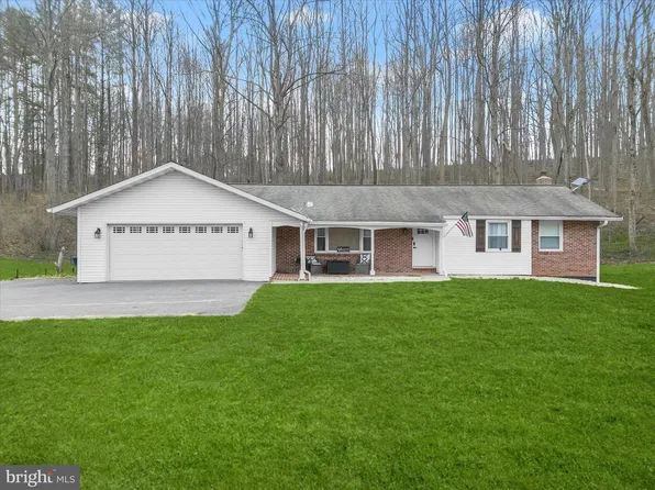 1211 Bloom Rd, Westminster, MD 21157