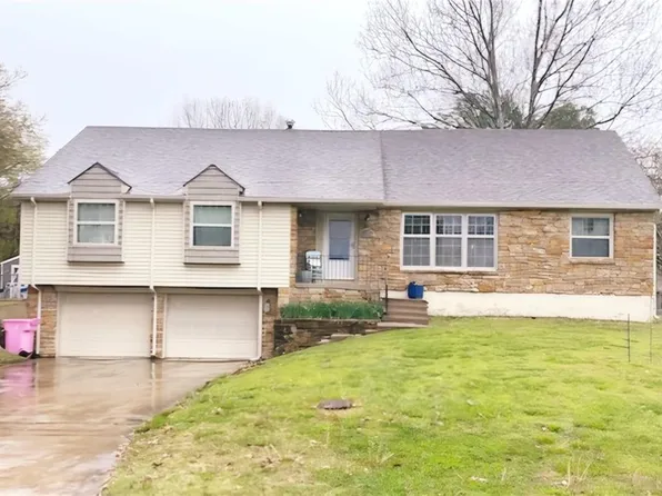 2207 S Homer St, Pittsburg, KS 66762