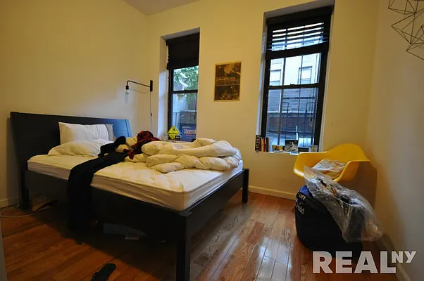 Rented by REAL New York | media 5