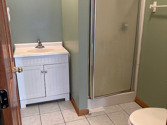 Full bath with walk in shower