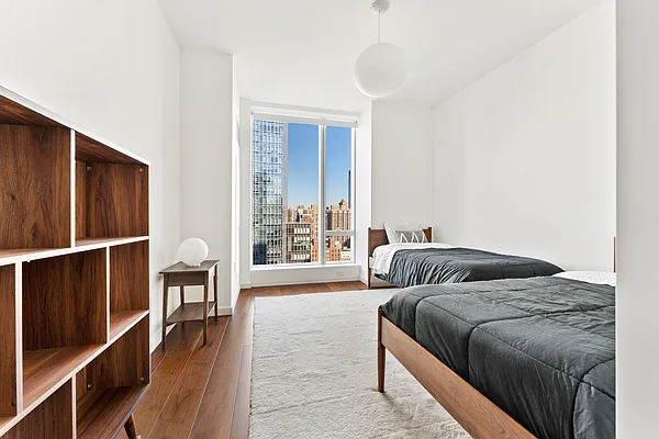 Rented by Compass | media 19