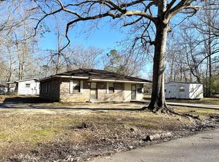 310 N Gray Ave, Picayune, MS 39466