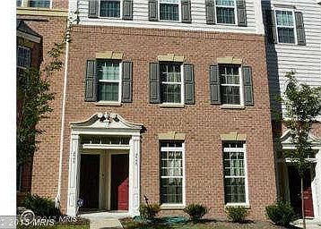 1st image of 2454 Eastbourne Dr #205