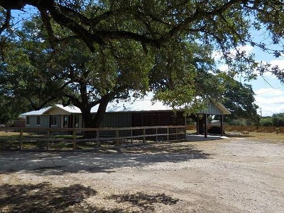 3rd image of 5500 County Road 200